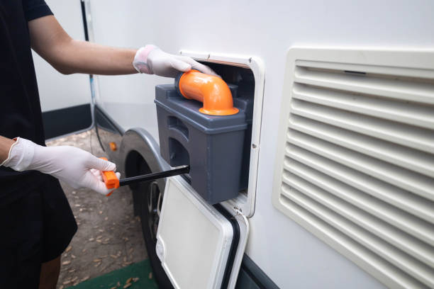 Affordable portable toilet rental in Steelville, MO